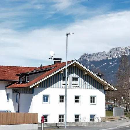 Ferienwohnung Haus Claudia Reutte Exterior foto